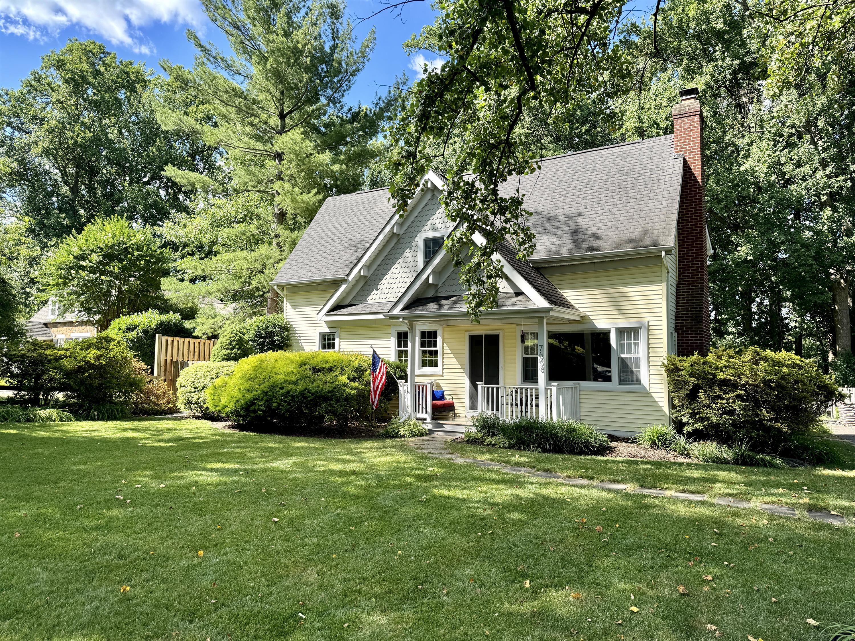 Property main image