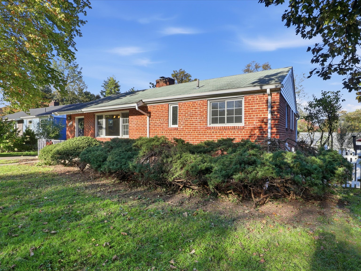 Property thumbnail image